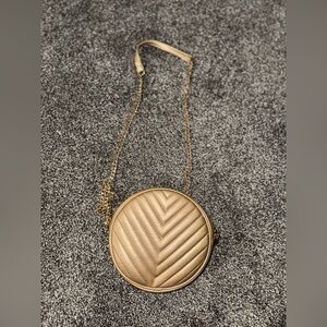 Elegant Gold Quilted Crossbody Bag